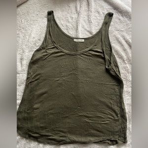Olive green light tank top women’s medium